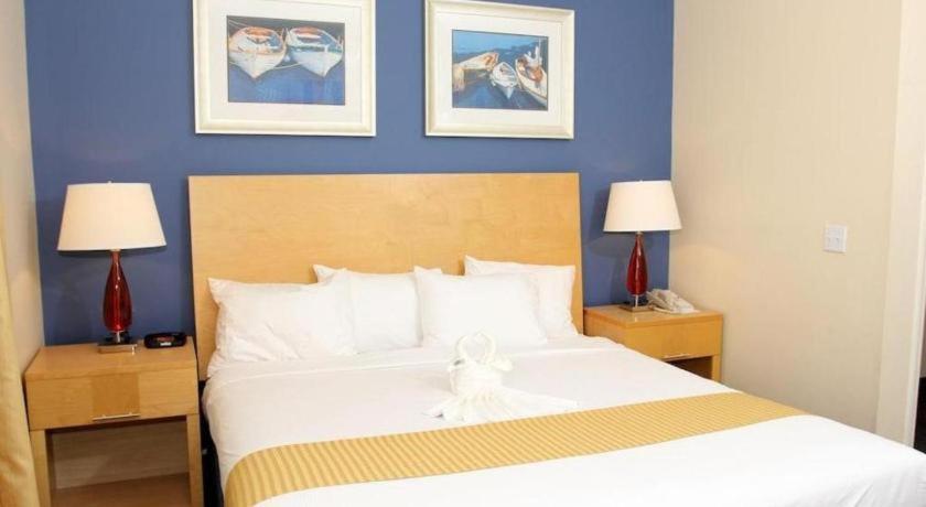 Chart House Suites And Marina Clearwater Beach Bagian luar foto